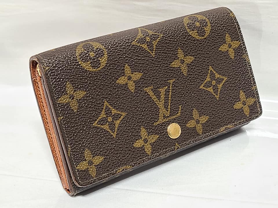 luxury handbags