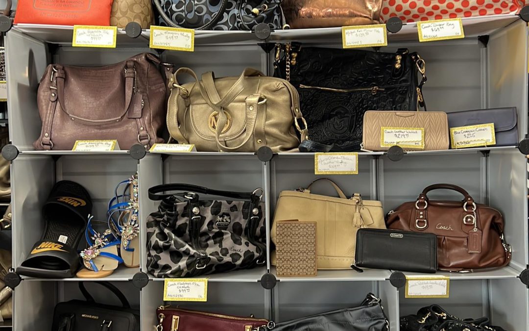 Axel’s Pawn-Spokane, WA Carries Purses From Handbag Designers